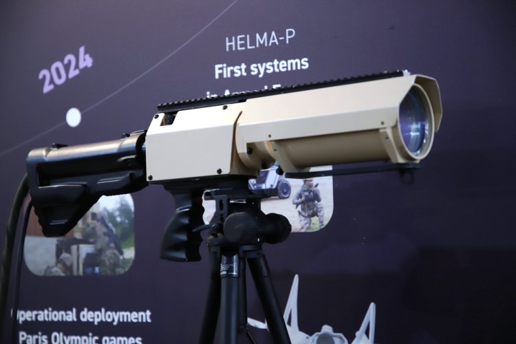 French CILAS HELMA LP laser 2.jpg