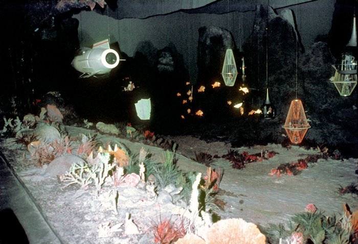 NF-130K_Underwater_Conquest_Part_of_GM_Futurama.jpg