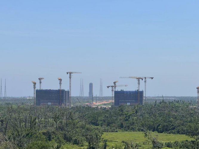 CZ-10 towers.jpg