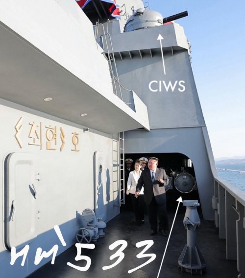 GpcT54lbEAEJl-4~3.jpeg