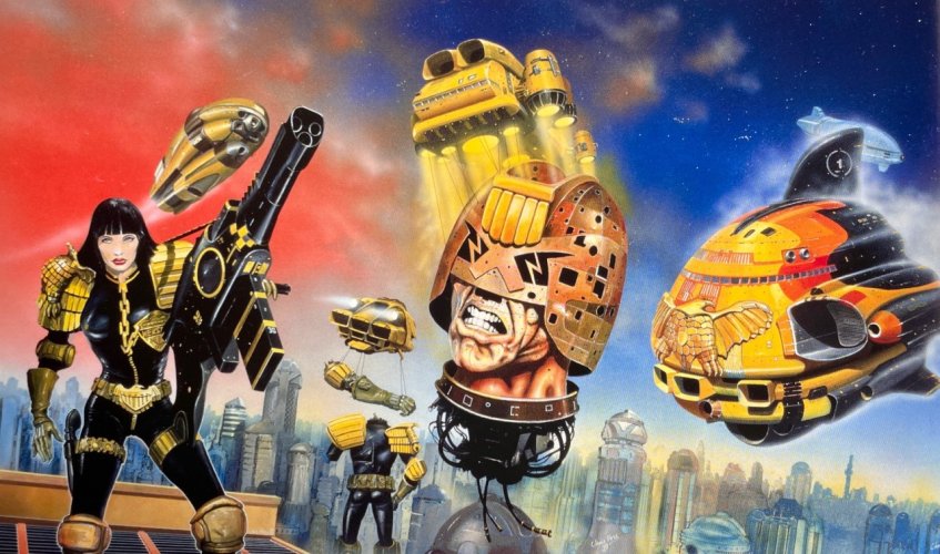 2000AD_Tryptich (Chris Foss).jpg