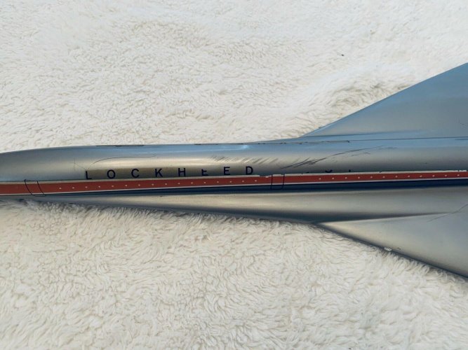 L2000 model pic3.jpg