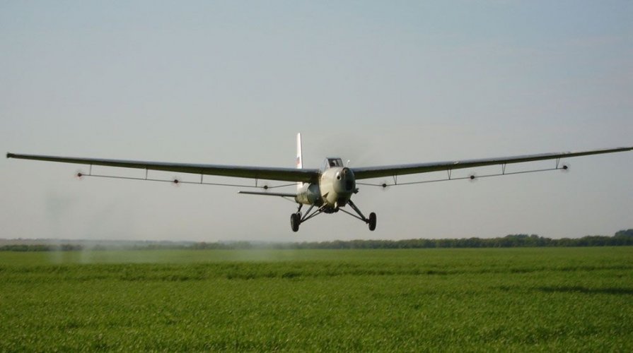 L-13VVM Albatros.jpg