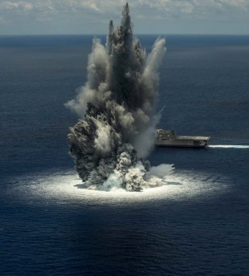 USS Jackson LCS-6 shock trial 16 July 2016.jpg