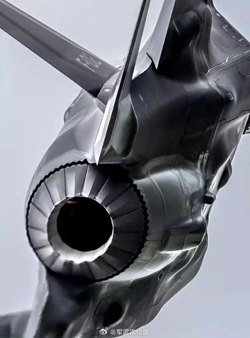 97acdad9e20b4ba9e4805fbc4e9c438c.jpg