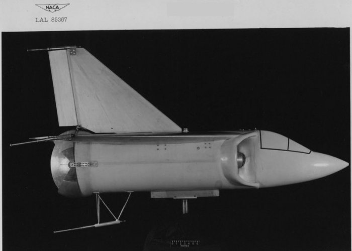 Model 122.jpg