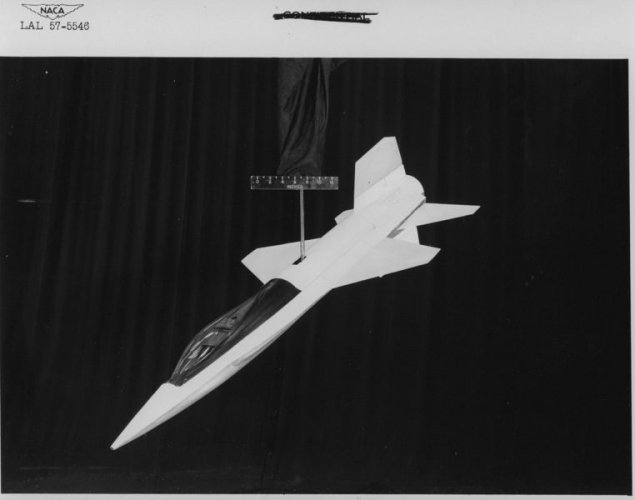 Model 141P.jpg