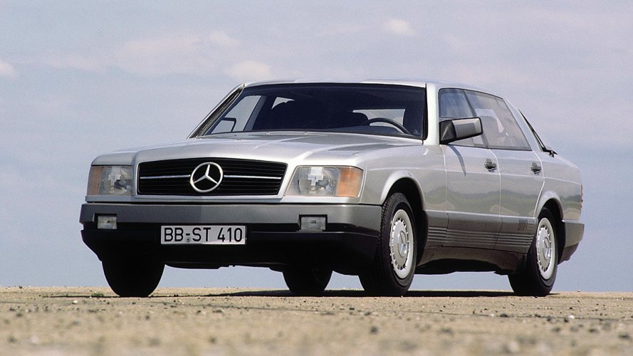 mercedes_auto_2000_concept_front34.jpg