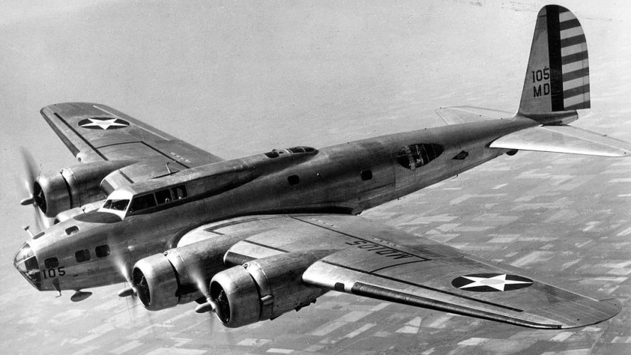20250728_Boeing_Model 299_early_YB-17_FlugRevue_008.jpg