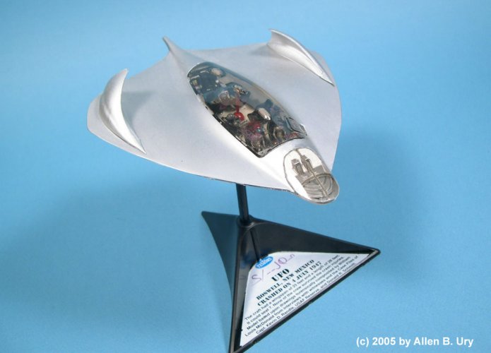 testors roswell ufo main.jpg