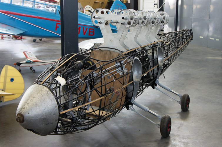 riout-102t-frame-restoration.jpg