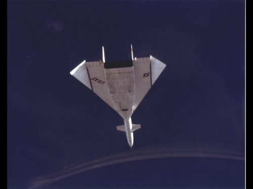 xb70ship116.jpg