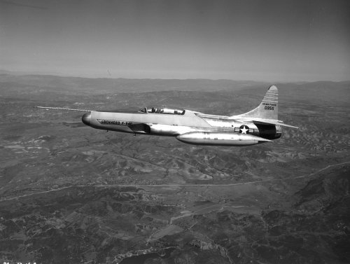 YF-97A later YF-94C-small.jpg