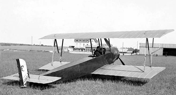 1919 Sport (2).jpg