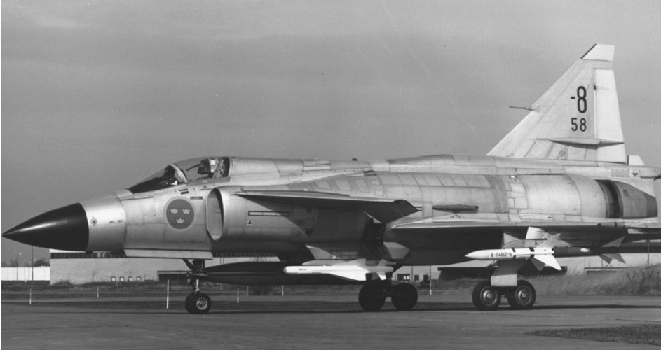 Viggen Rb 72 Rb 74.jpg