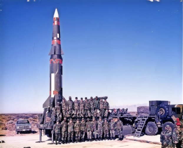 Pershing_1B_-_A_Battery_3-84_-_White_Sands_(1986).png