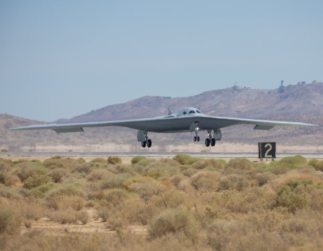 B-21 take off.jpg