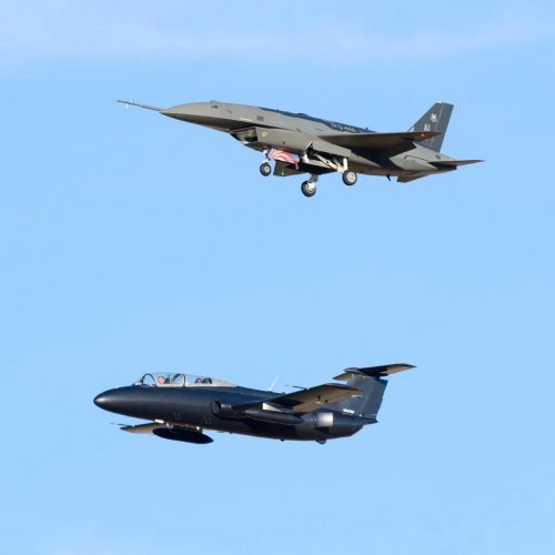 Anduril YFQ-44A Fury - first-flight - 20251031 - 4.jpg