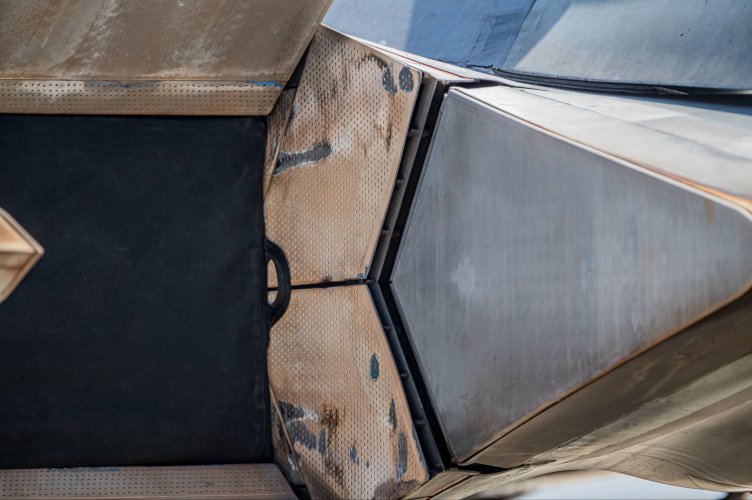 F22-TVC-perforation.jpg