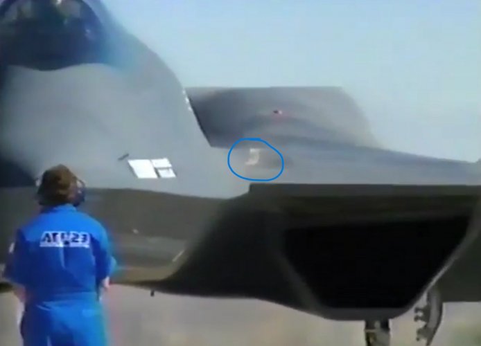 2025-11-23 00.29.14 www.youtube.com cb59881ea06c.jpg