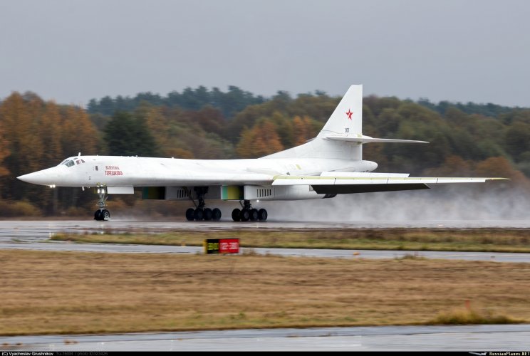 Tu-160M V.T..jpg
