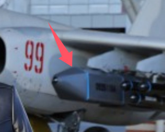 NK Su-25 no. 99 + strange - 2.jpg