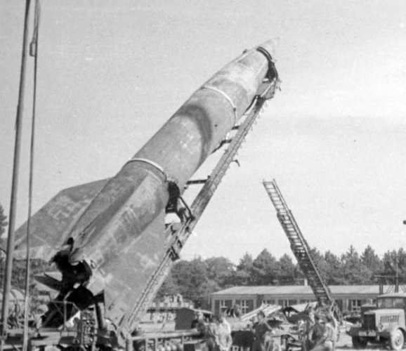 V2PHOTO.JPG