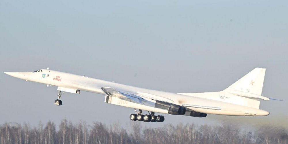 modernizirovannyi-strategicheskii-raketonosec-tu-160m-ilya-muromec-8zy8oq95-1717537801.jpg
