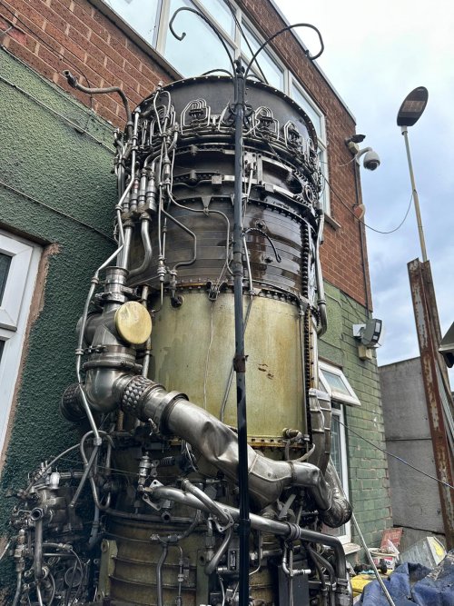 WhatsApp Image 2025-12-04 at 20.28.39 (1).jpeg