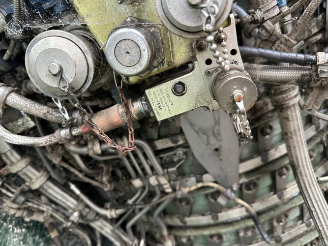 WhatsApp Image 2025-12-04 at 20.28.39 (6).jpeg