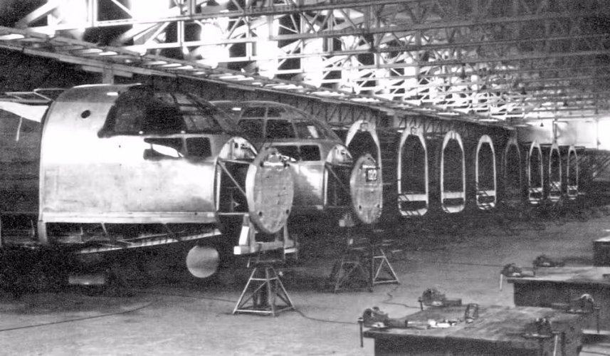 20251225_Junkers Ju 352_FlugRevue_KdL_010.jpg
