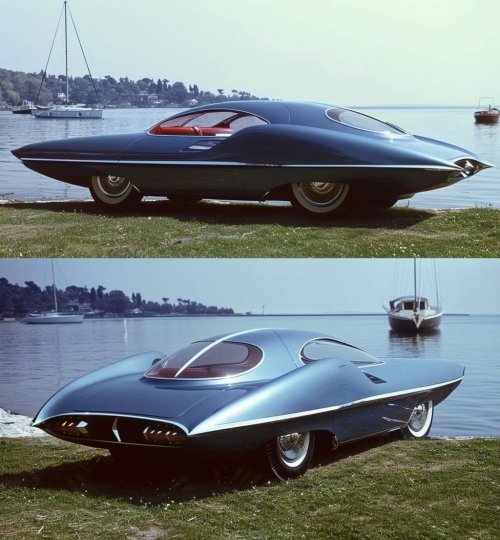 Alfa Romeo B.A.T. 5 (Berlina Aerodinamica Tecnica 5), an experimental concept car created by t...jpg