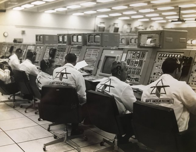 NAA Saturn V S-II.jpg