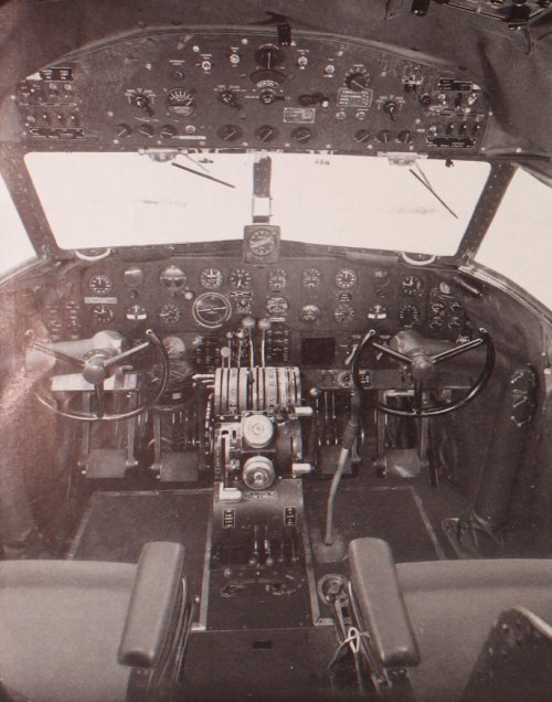 Burnelli Loadmaster Cockpit.jpg