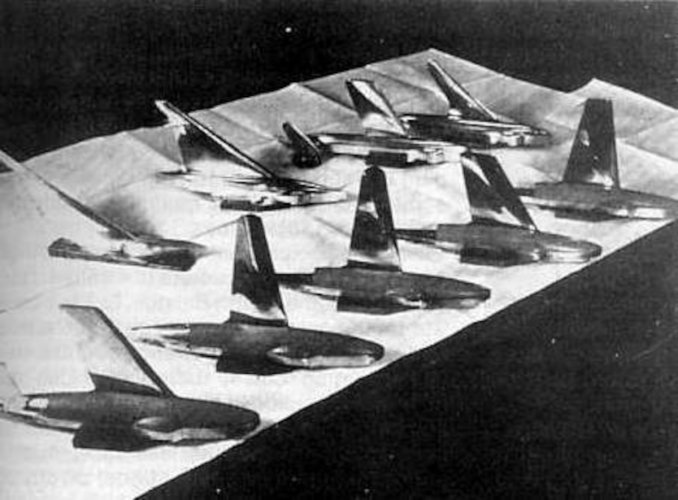 A set of different models of XF-90 prototypes with different wings, for wind tunnel tests..jpg