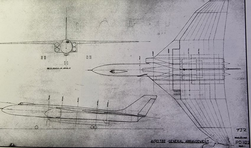 Avro 732 IPD 1122.jpg