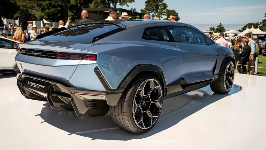 Lamborghini Lanzador Monterey-6.jpg