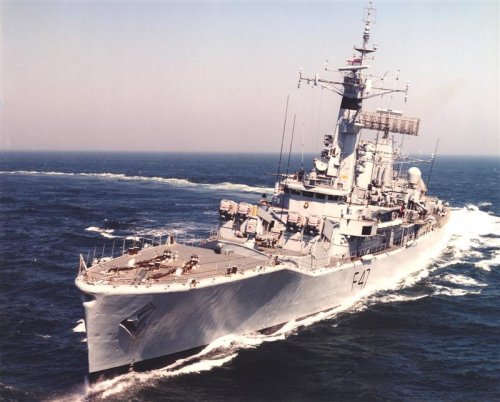 HMS Danae (Medium).jpg