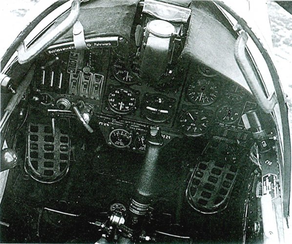 He-100-cockpit.2.jpg