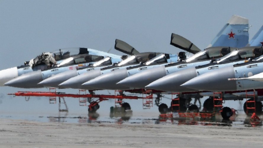 Su-35S and Su-30SM.jpg