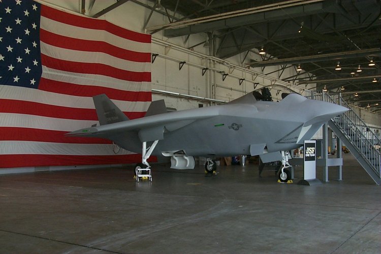rare-pics-of-the-boeing-f-32-mock-up-album-v0-r48dgf04cqyc1.jpg