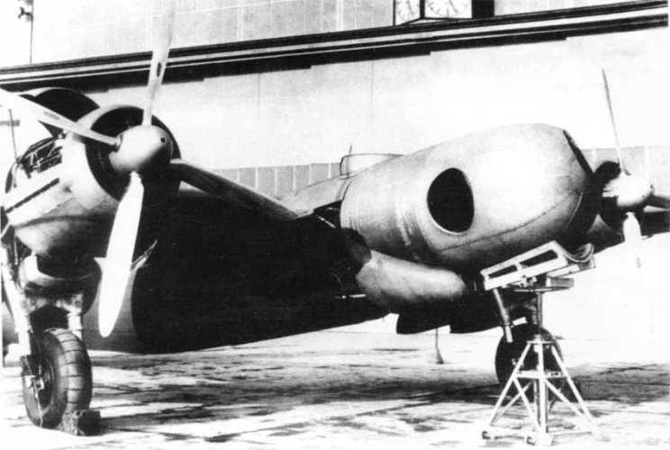 junkers-ef-61-a-prototype-high-altitude-aircraft-equipped-v0-o5ruwpvghyq71.jpg