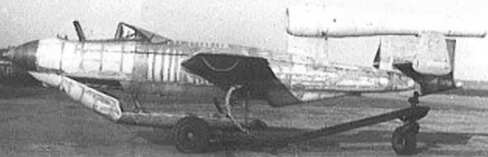 EF.126V-1-2.jpg