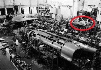 Mirage 4000 maquette d'aménagement et prototype (PhR).JPG