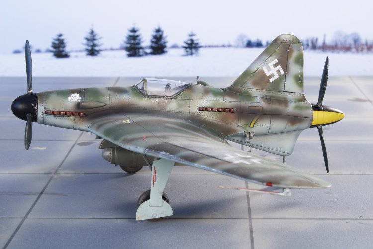 129-PLT255 Lippisch Li P.13 Stavba Lukáš Novotný (2).JPG