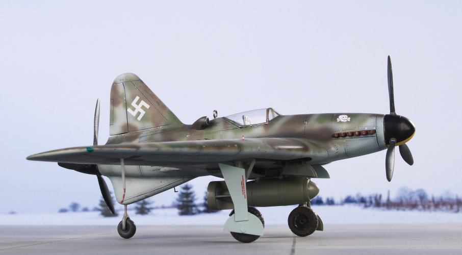 129-PLT255 Lippisch Li P.13 Stavba Lukáš Novotný (6).JPG