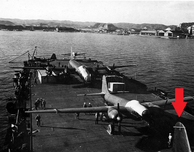 USS-Bogue-carring-captured-Japanese.jpg