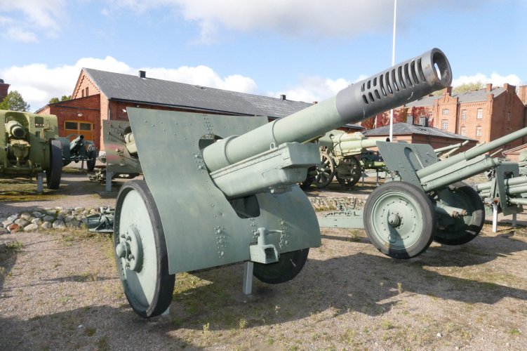 152-mm-gaubica-km-00.jpg