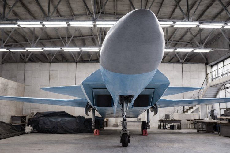S22 IN HANGAR JPG 002.jpg