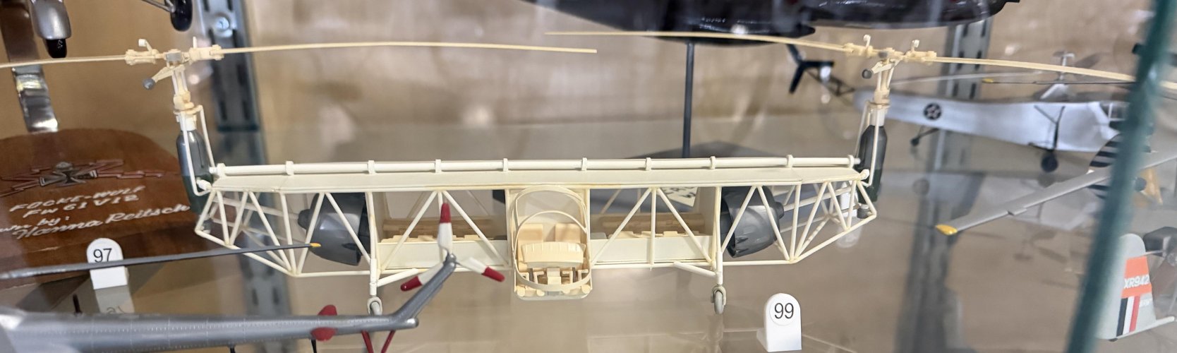 Bel D-218 scale model.jpeg
